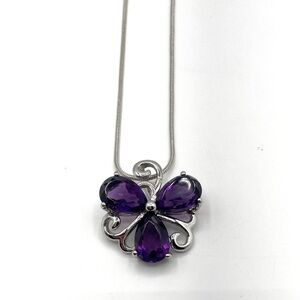 Elegant Purple Butterfly Pendant Necklace NWT 18”